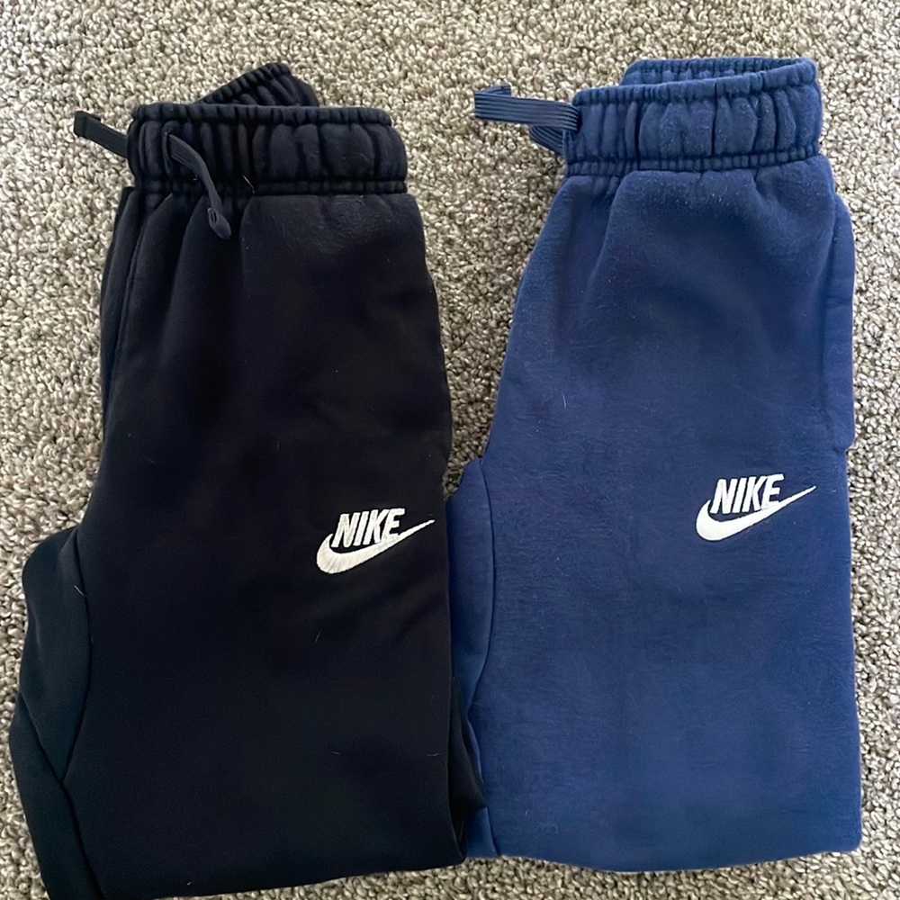 🎉Bundle🎉 2 pairs of Nike Boys sweatpants, Lg (7)